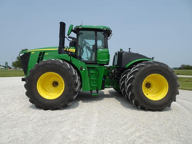 Image of John Deere 9R 640 equipment image 1