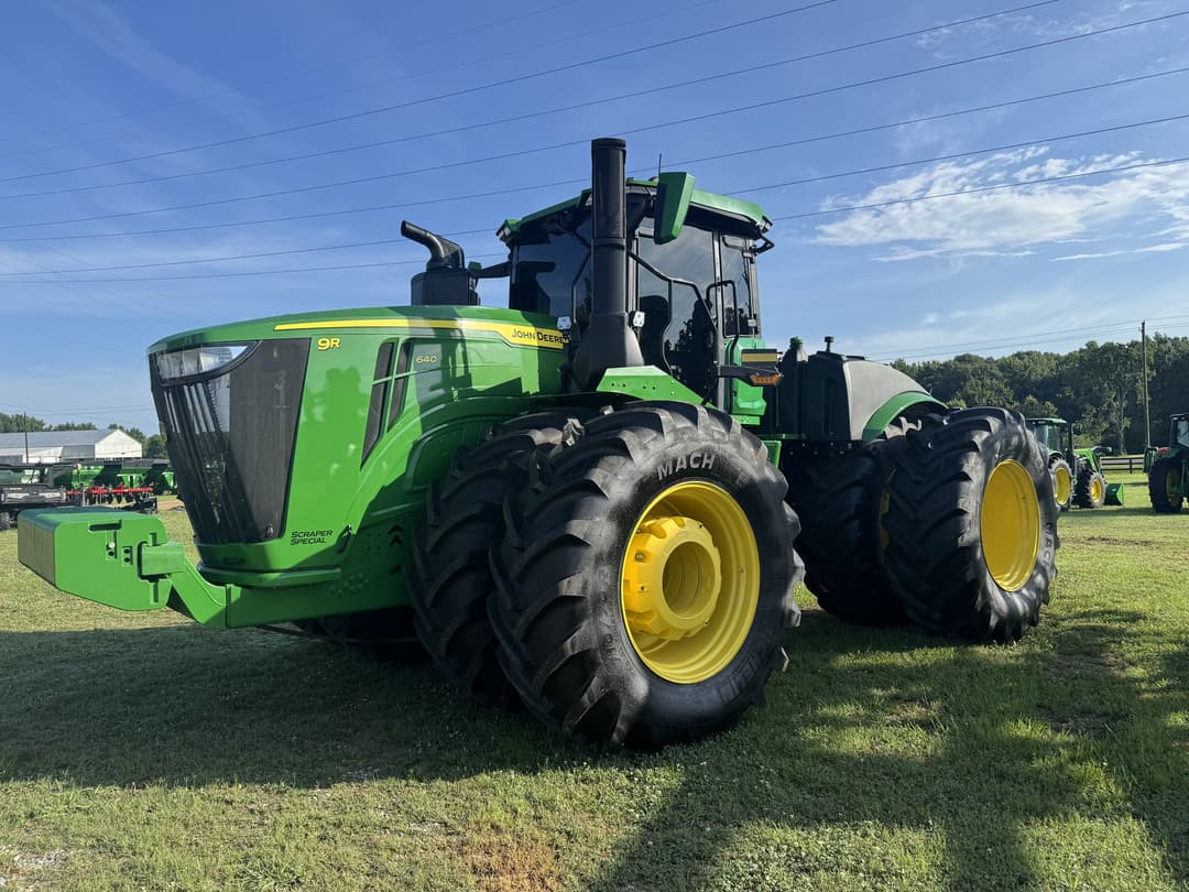 Image of John Deere 9R 640 Image 0