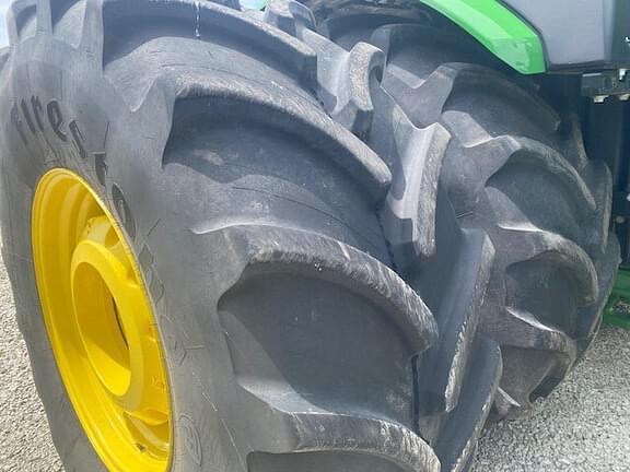 Image of John Deere 9R 640 equipment image 1