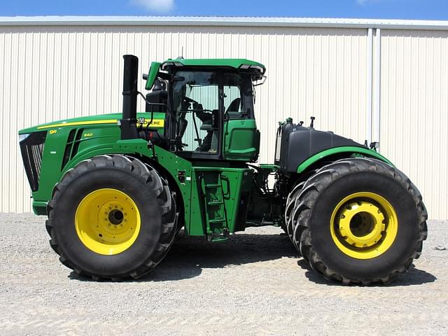 Image of John Deere 9R 640 equipment image 3