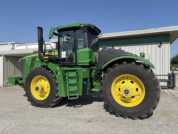 Image of John Deere 9R 640 equipment image 2