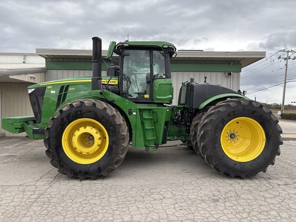 Image of John Deere 9R 640 equipment image 1