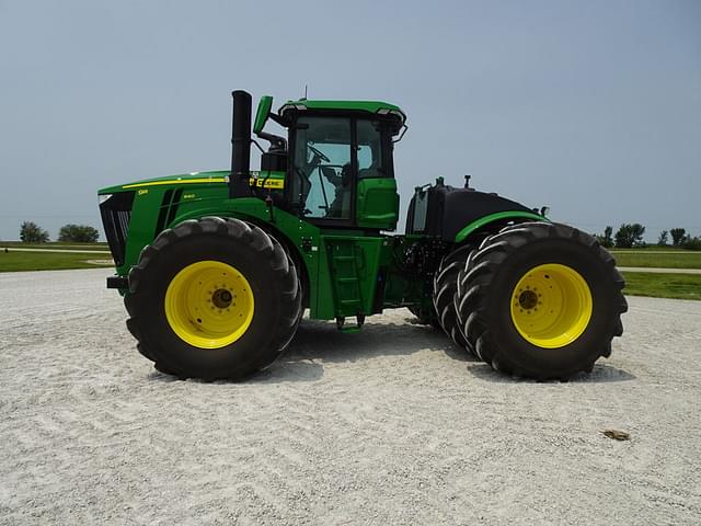 Image of John Deere 9R 640 equipment image 1
