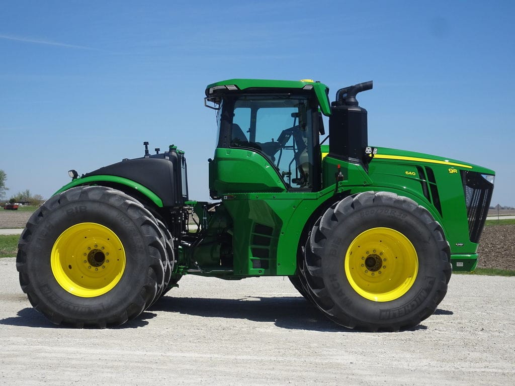 2024 John Deere 9R 640 Equipment Image0