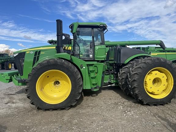 Image of John Deere 9R 640 equipment image 3