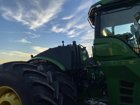 Image of John Deere 9R 640 equipment image 3