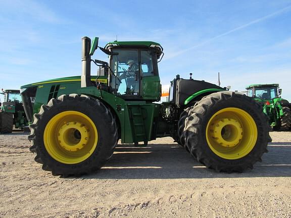 Image of John Deere 9R 640 equipment image 1