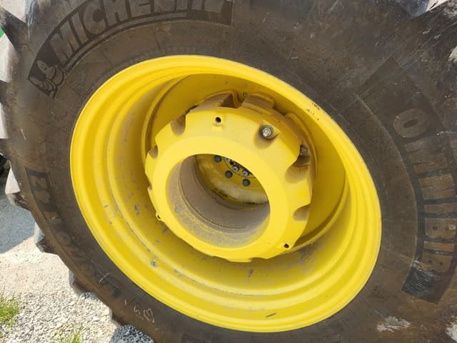 Image of John Deere 9R 440 equipment image 3