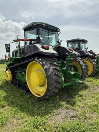 Image of John Deere 9RT 490 equipment image 4