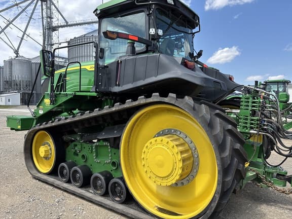 Image of John Deere 9RT 540 equipment image 2