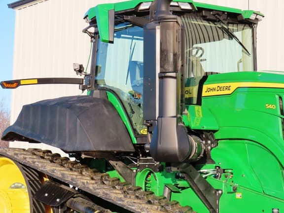 Image of John Deere 9RT 540 equipment image 2