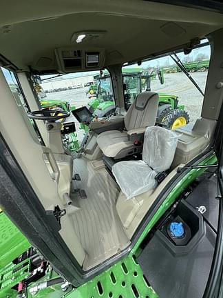 Image of John Deere 9RT 540 equipment image 1