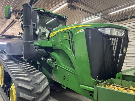 Image of John Deere 9RT 540 equipment image 2