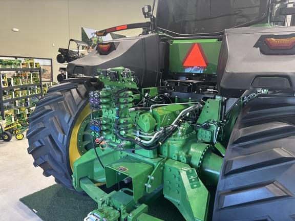 Image of John Deere 9RT 590 equipment image 4