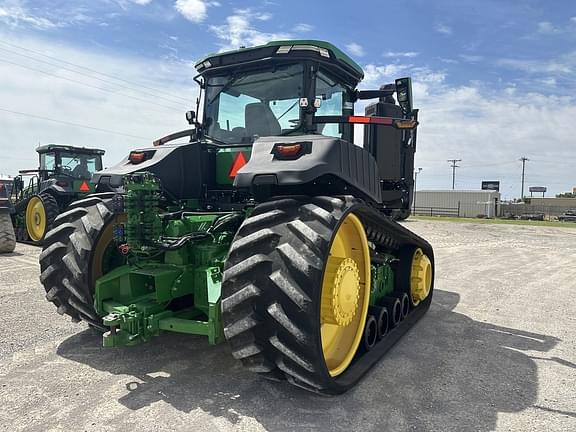 Image of John Deere 9RT 590 equipment image 4