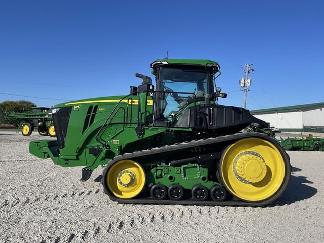 Image of John Deere 9RT 590 equipment image 1