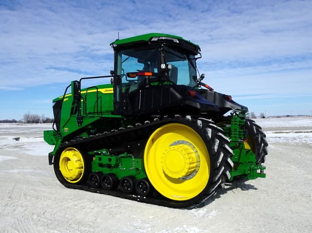 Image of John Deere 9RT 590 equipment image 4