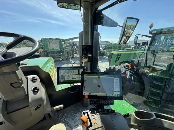 Image of John Deere 9RX 490 equipment image 1