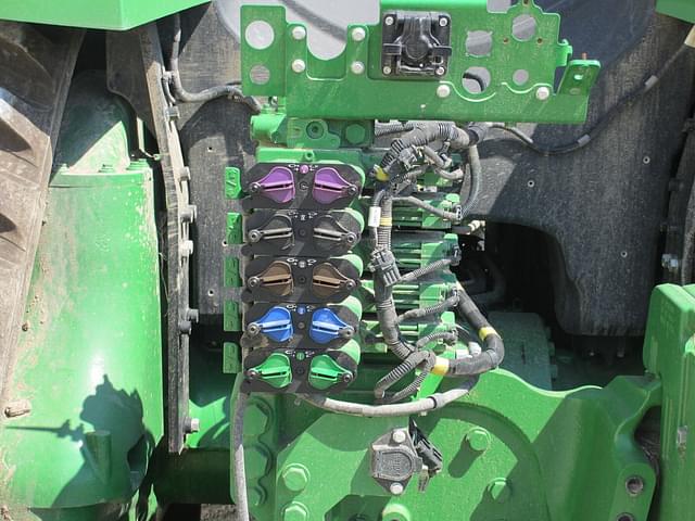 Image of John Deere 9RX 590 equipment image 3