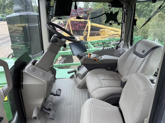 Image of John Deere 9RX 590 equipment image 4