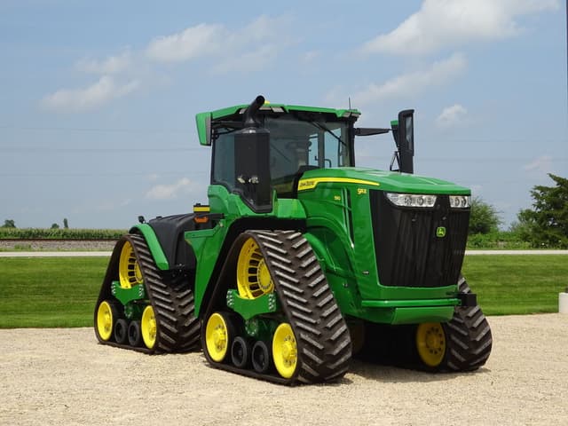 Image of John Deere 9RX 590 equipment image 2