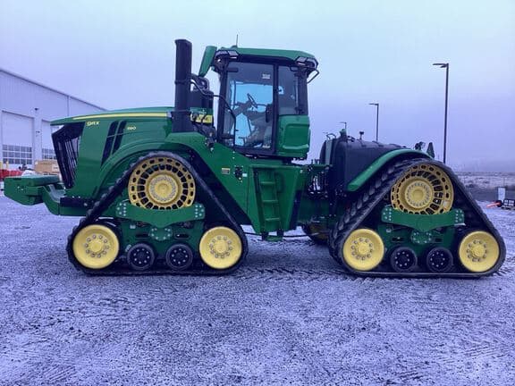 Image of John Deere 9RX 590 equipment image 1