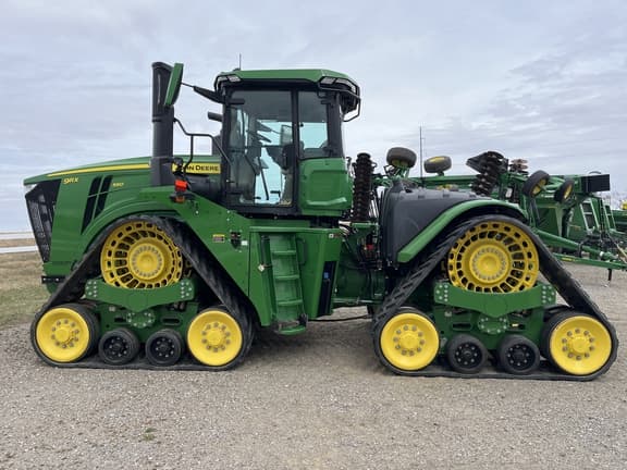 Image of John Deere 9RX 590 equipment image 4