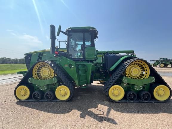 Image of John Deere 9RX 590 equipment image 1
