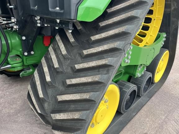 Image of John Deere 9RX 640 equipment image 4