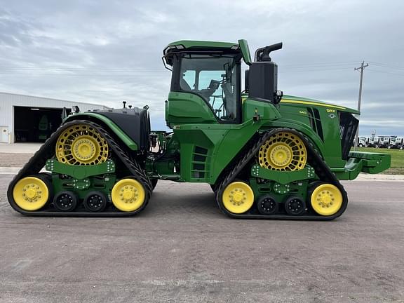 Image of John Deere 9RX 640 equipment image 2