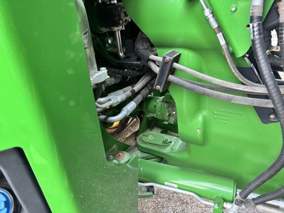 Image of John Deere 9RX 640 equipment image 2