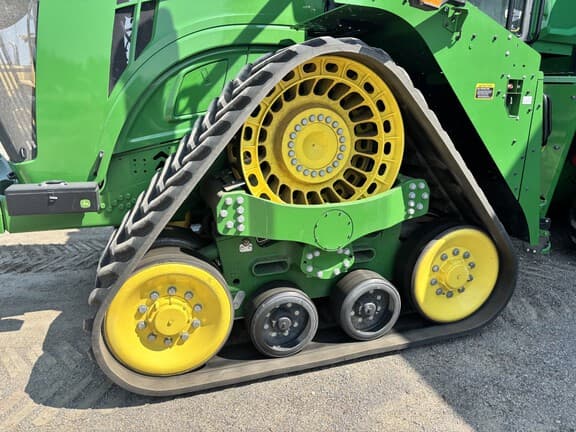 Image of John Deere 9RX 640 equipment image 1