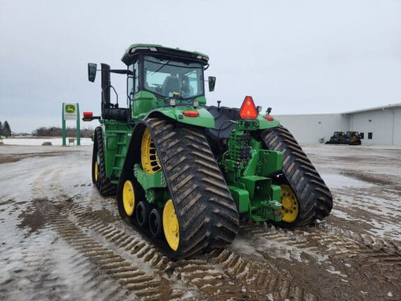 Image of John Deere 9RX 640 equipment image 2