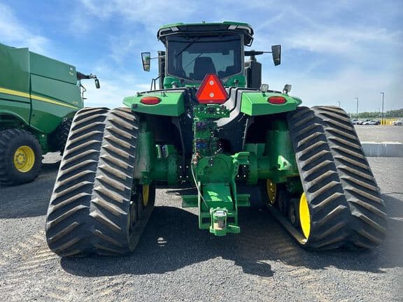 Image of John Deere 9RX 640 equipment image 2