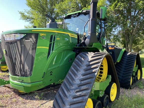 Image of John Deere 9RX 640 equipment image 2