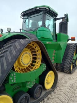 Image of John Deere 9RX 640 equipment image 1