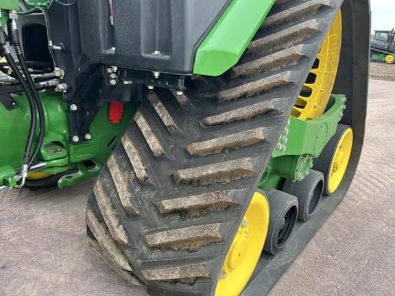 Image of John Deere 9RX 640 equipment image 1