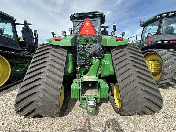 Image of John Deere 9RX 640 equipment image 2