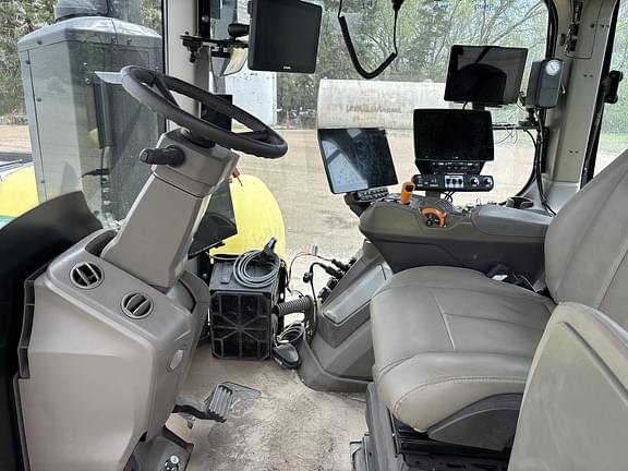Image of John Deere 9RX 640 equipment image 1