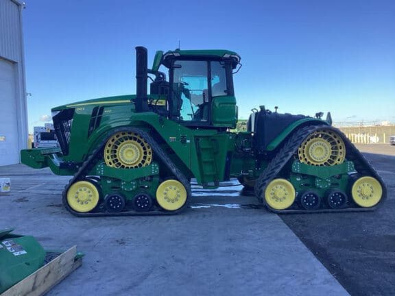 Image of John Deere 9RX 640 equipment image 1