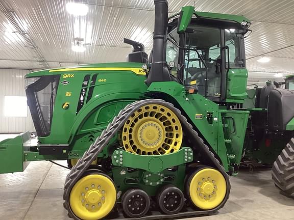 Image of John Deere 9RX 640 equipment image 4