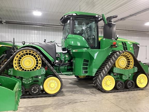 Image of John Deere 9RX 640 equipment image 2