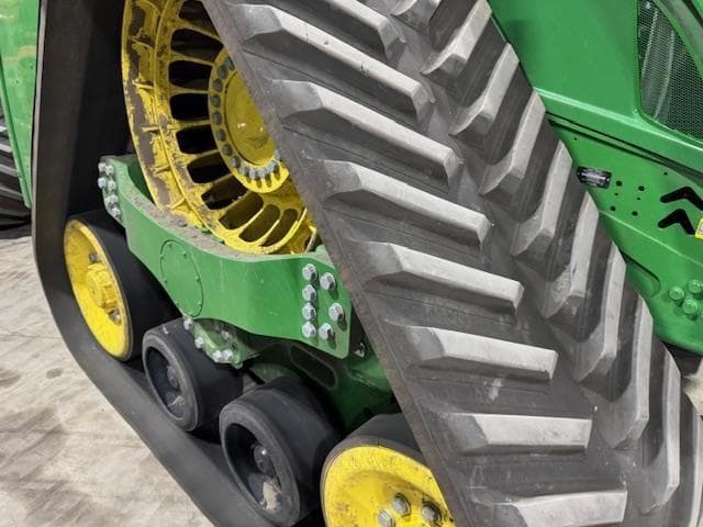 Image of John Deere 9RX 640 equipment image 2
