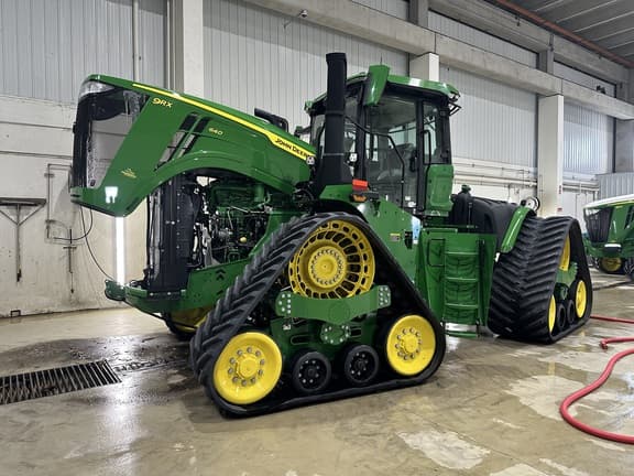 Image of John Deere 9RX 640 equipment image 2