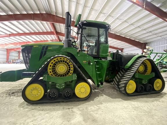 Image of John Deere 9RX 640 equipment image 2