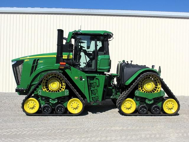 Image of John Deere 9RX 640 equipment image 2