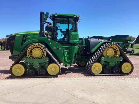 Image of John Deere 9RX 640 equipment image 4