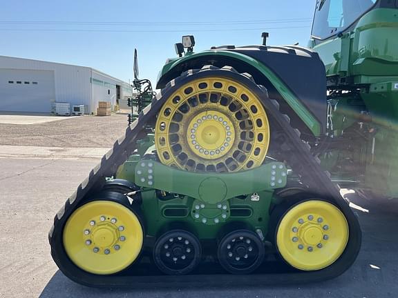 Image of John Deere 9RX 640 equipment image 4