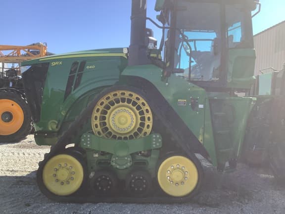 Image of John Deere 9RX 640 equipment image 4