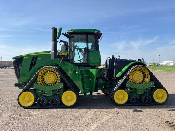 Image of John Deere 9RX 640 equipment image 1